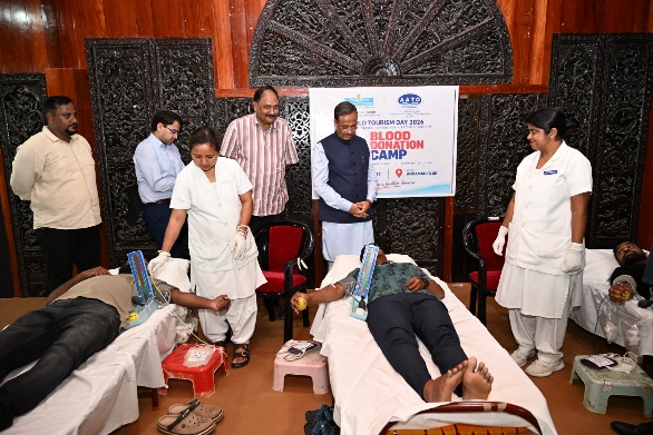 World Tourism Day 2026: Lt. Governor Dr. Dinesh Sharma Highlights Blood Donation as a Symbol of Unity and Humanity