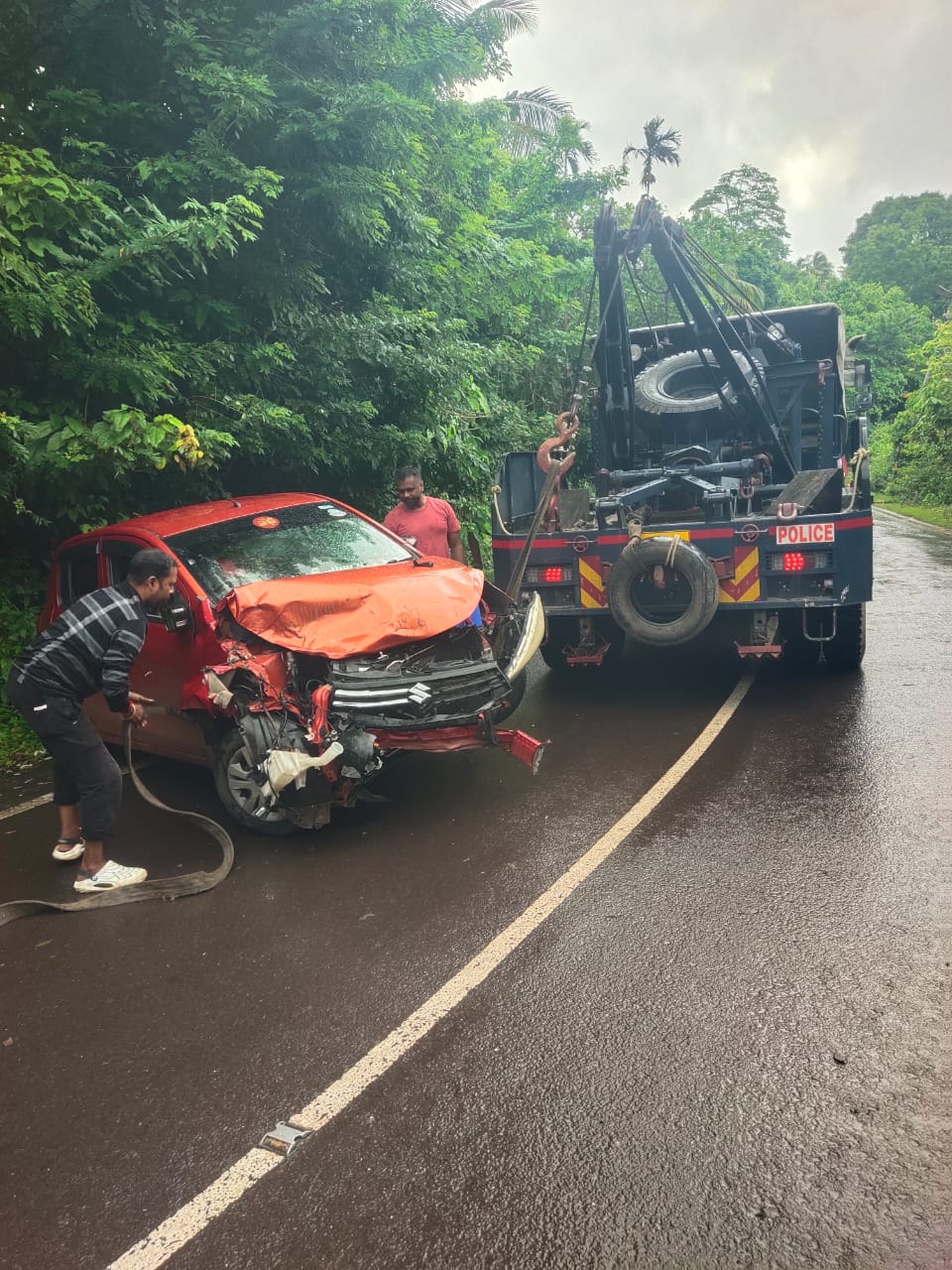 Car and Mahindra Pickup Collide at Beodnabad; Police Register Case